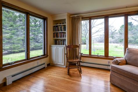 31 Vernon Road Cape Elizabeth ME 04107