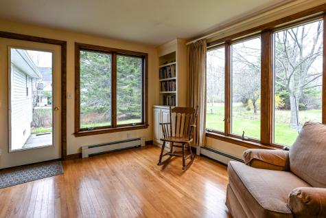 31 Vernon Road Cape Elizabeth ME 04107
