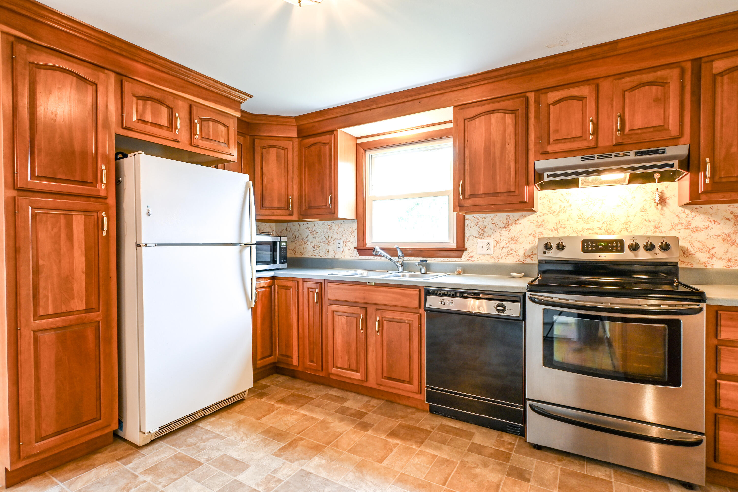 31 Vernon Road Cape Elizabeth ME 04107