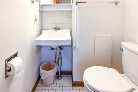 31 Vernon Road Cape Elizabeth ME 04107