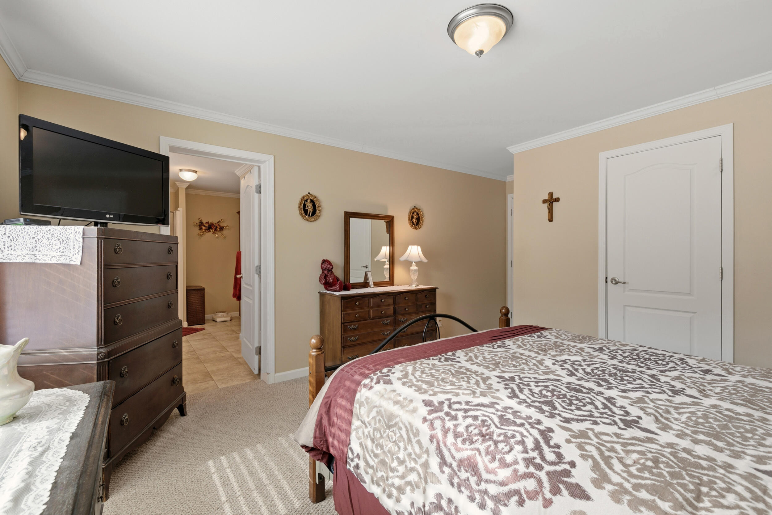 14 Patio Park Lane Gorham ME 04038