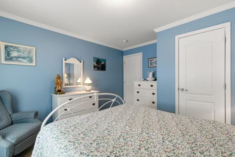 14 Patio Park Lane Gorham ME 04038