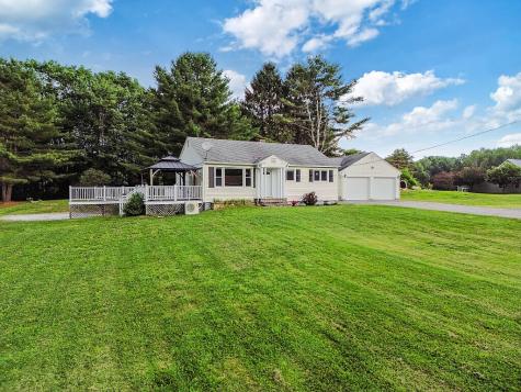 104 Old Lisbon Road Lewiston ME 04240