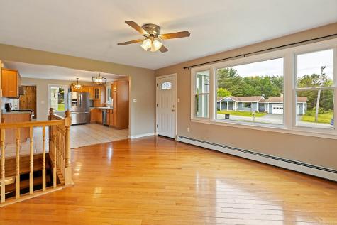 104 Old Lisbon Road Lewiston ME 04240