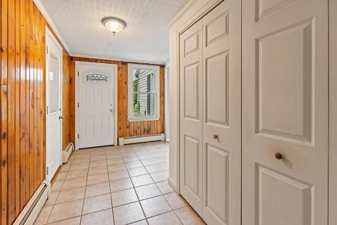 104 Old Lisbon Road Lewiston ME 04240