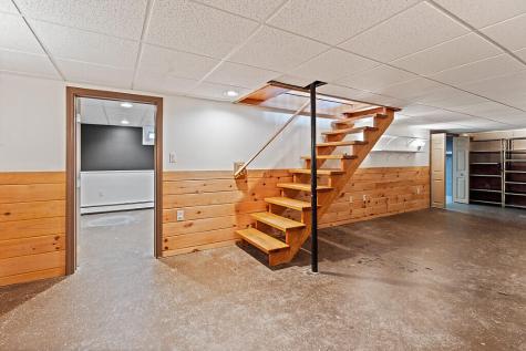 104 Old Lisbon Road Lewiston ME 04240