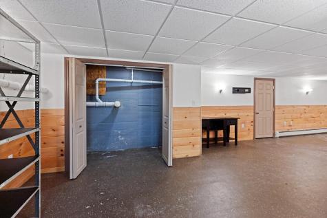 104 Old Lisbon Road Lewiston ME 04240