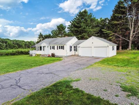 104 Old Lisbon Road Lewiston ME 04240