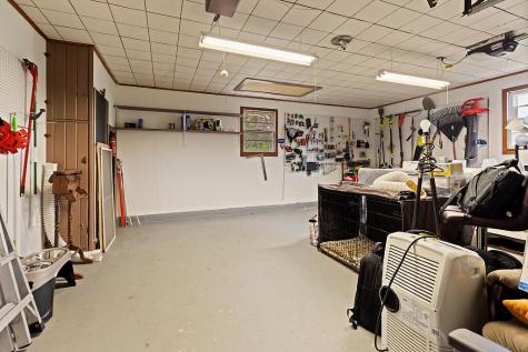 104 Old Lisbon Road Lewiston ME 04240