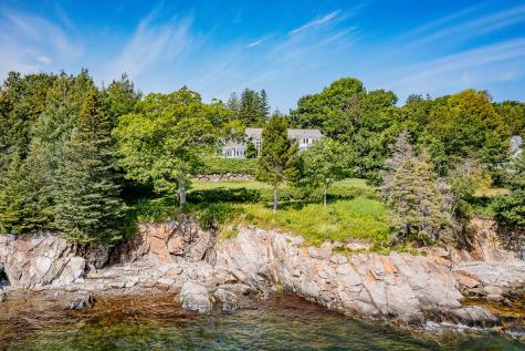 30 Eastward Rockport ME 04856