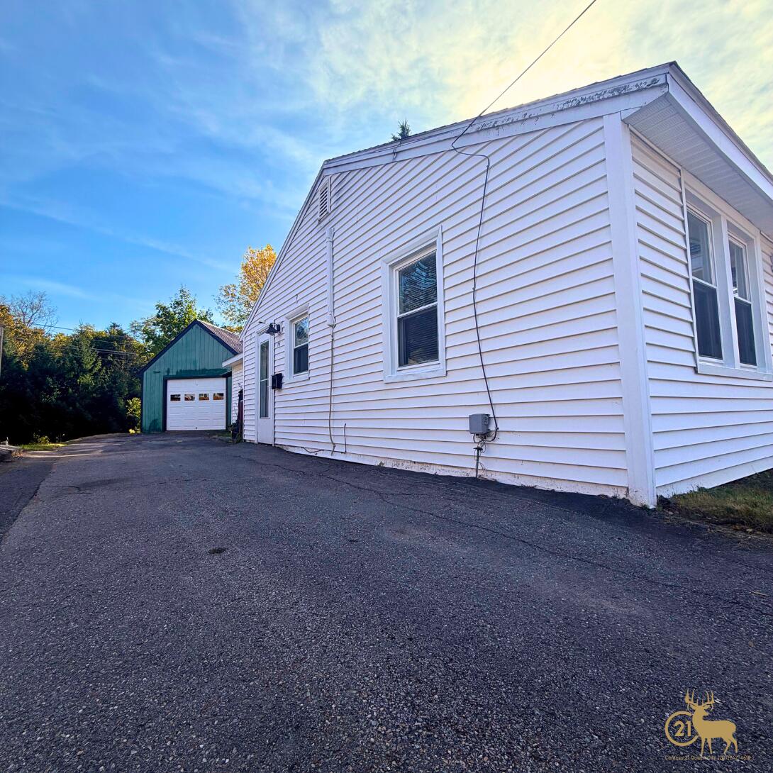 76 Falvey Street Bangor ME 04401