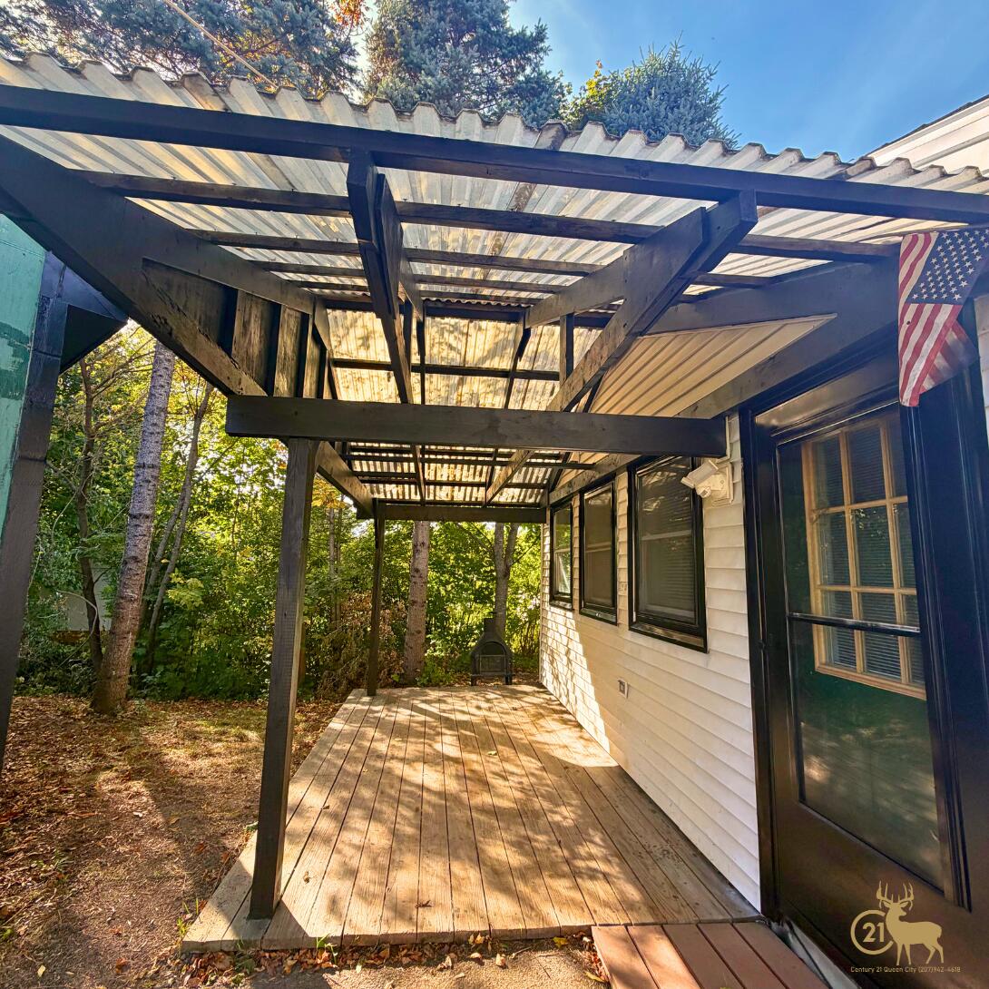 76 Falvey Street Bangor ME 04401