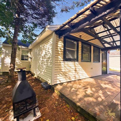 76 Falvey Street Bangor ME 04401