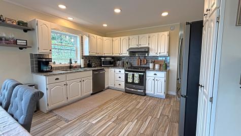 6 Pleasant Street Lubec ME 04652