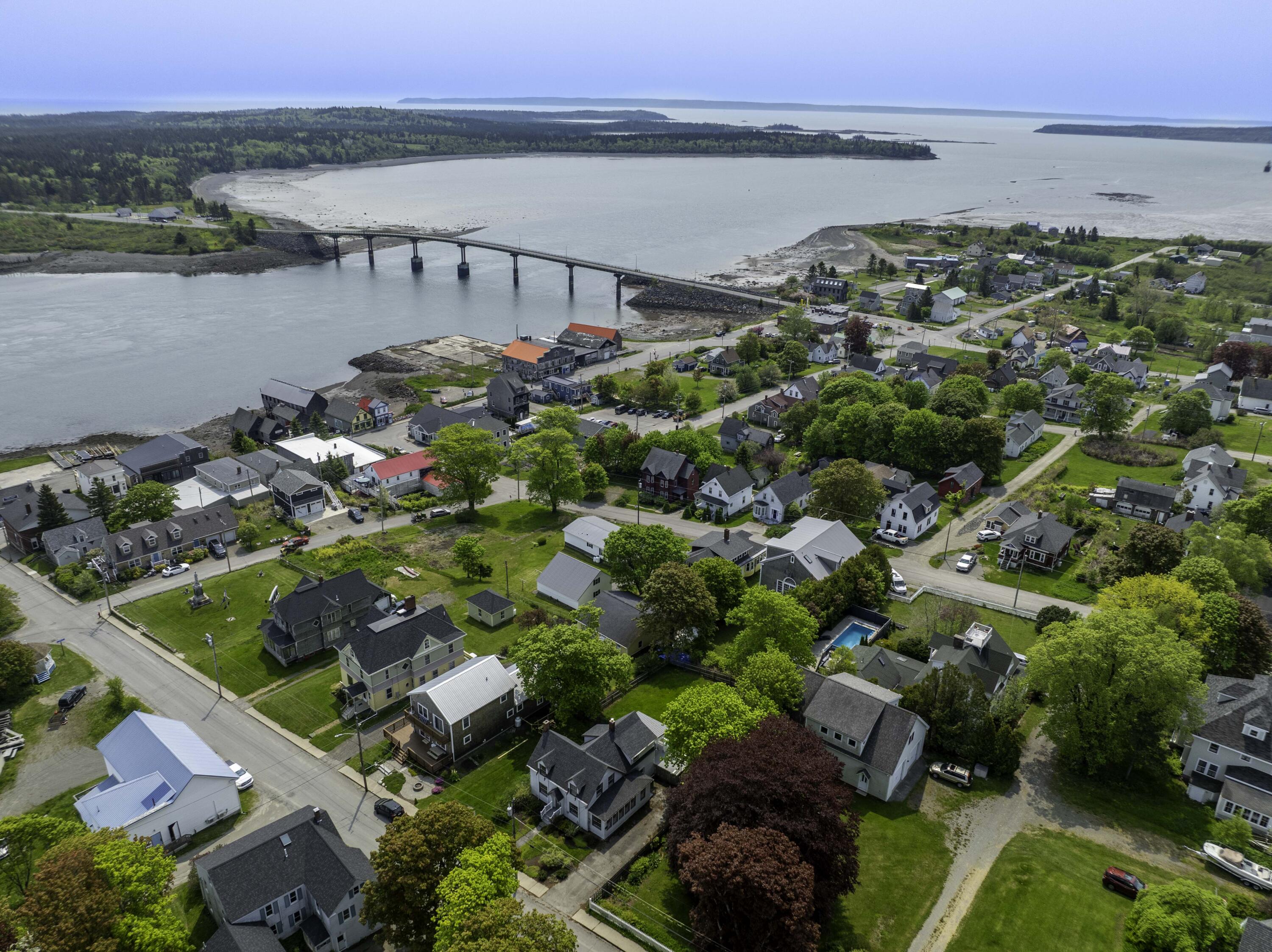 6 Pleasant Street Lubec ME 04652