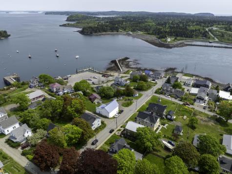 6 Pleasant Street Lubec ME 04652