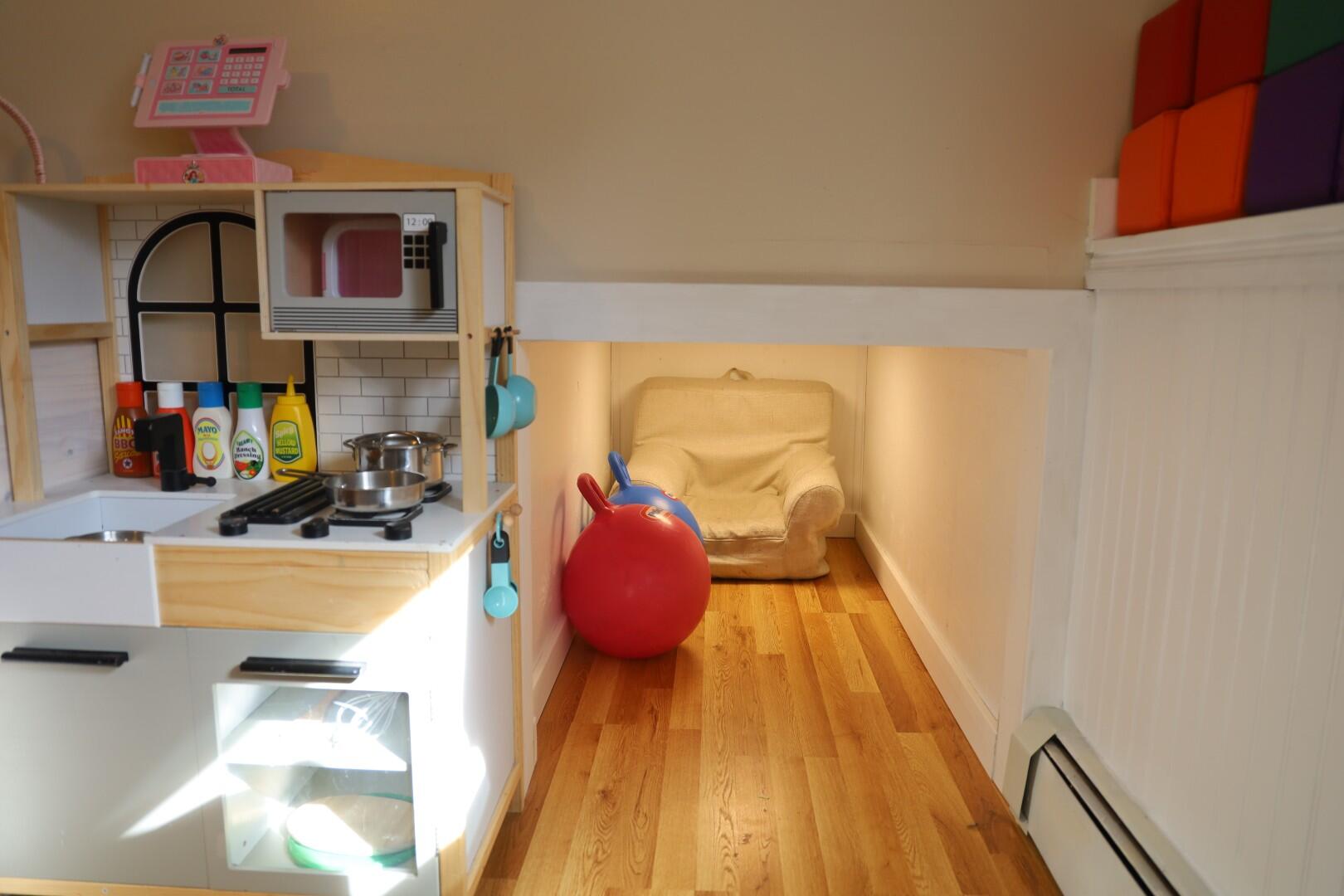 5 Tims Run Gray ME 04039