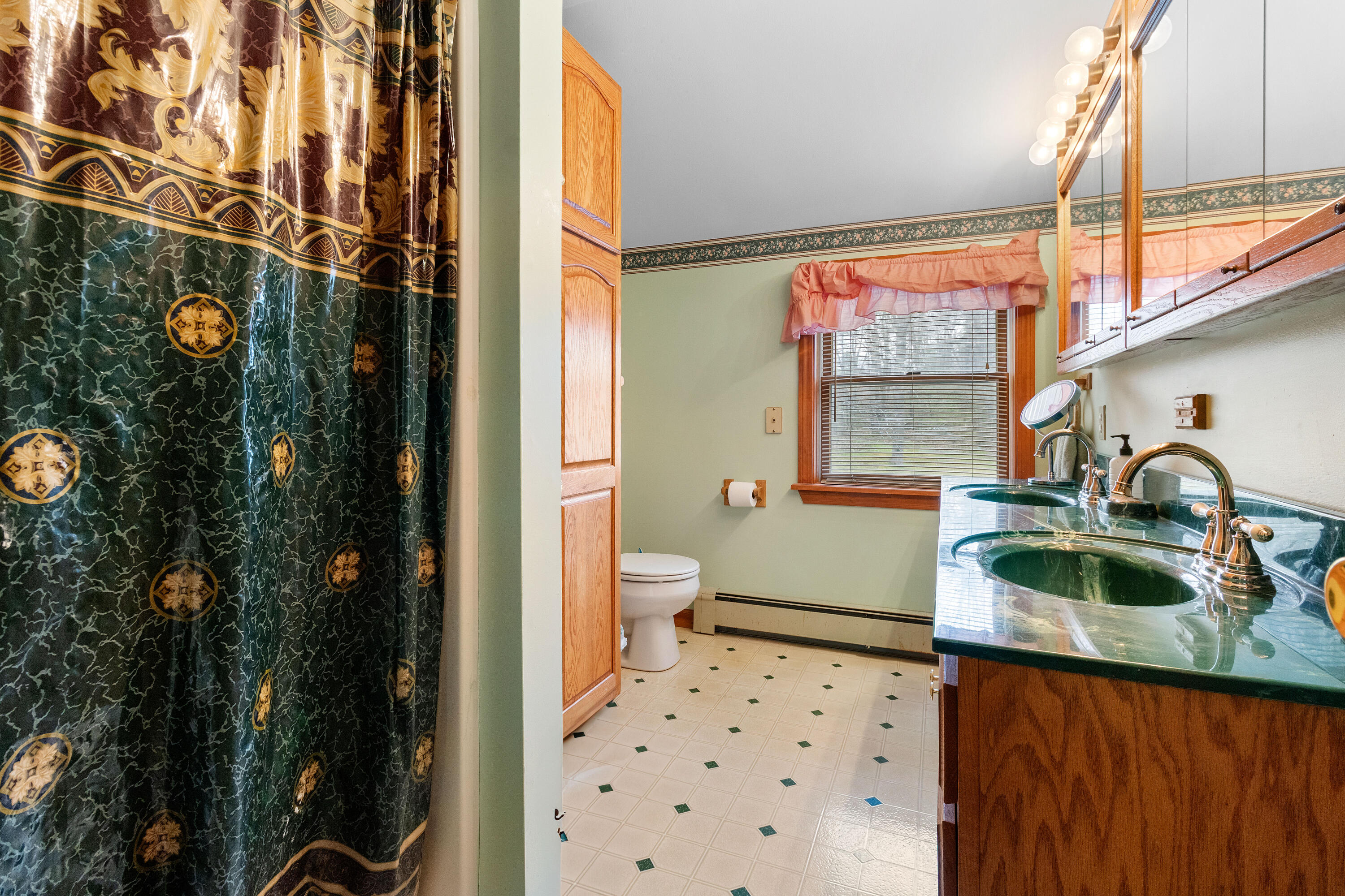 289 W Washington Road Washington ME 04574