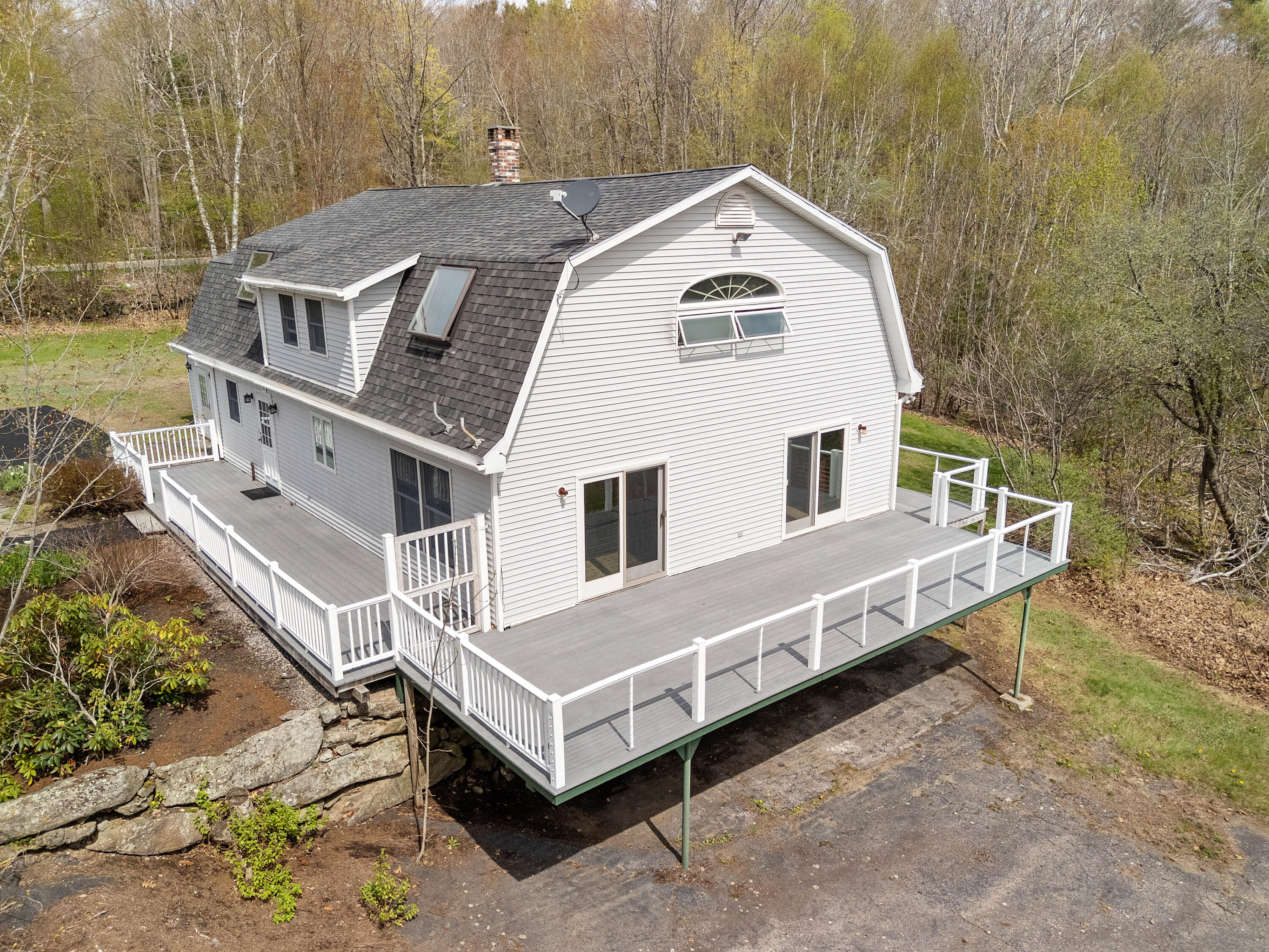 289 W Washington Road Washington ME 04574