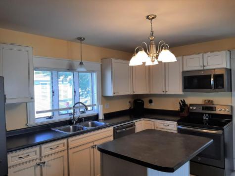 81 Acadia Avenue Lewiston ME 04240