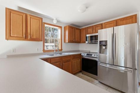 32 Balsam Drive Waterboro ME 04061
