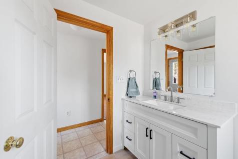 32 Balsam Drive Waterboro ME 04061
