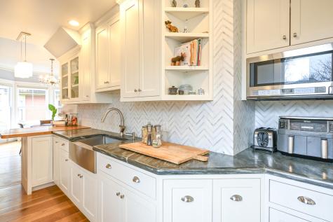 37 Carroll Street Portland ME 04102