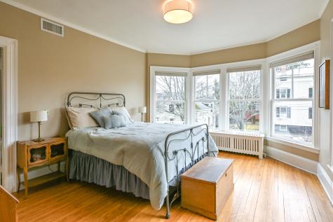 37 Carroll Street Portland ME 04102