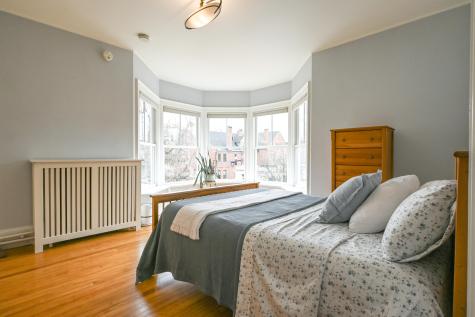 37 Carroll Street Portland ME 04102