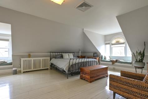 37 Carroll Street Portland ME 04102