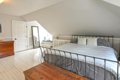 37 Carroll Street Portland ME 04102