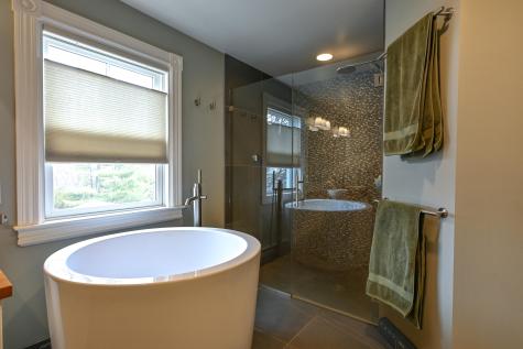 37 Carroll Street Portland ME 04102