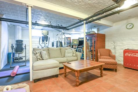 37 Carroll Street Portland ME 04102