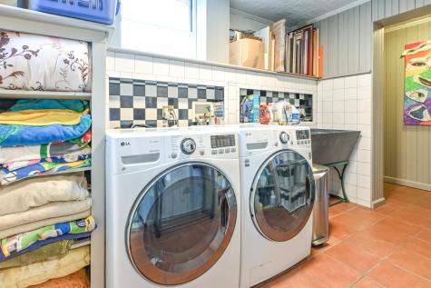 37 Carroll Street Portland ME 04102