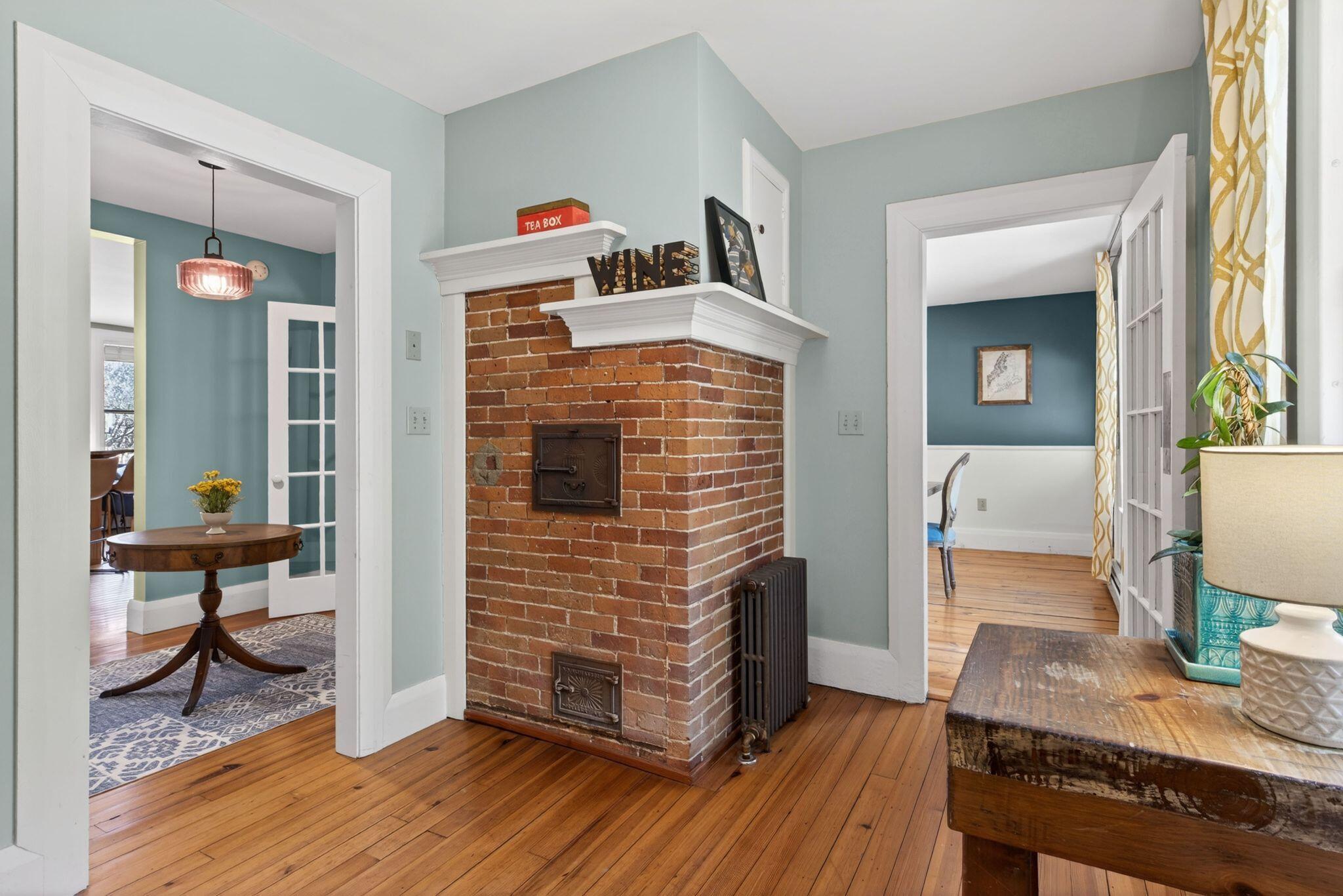 9 Fox Hall Road Falmouth ME 04105