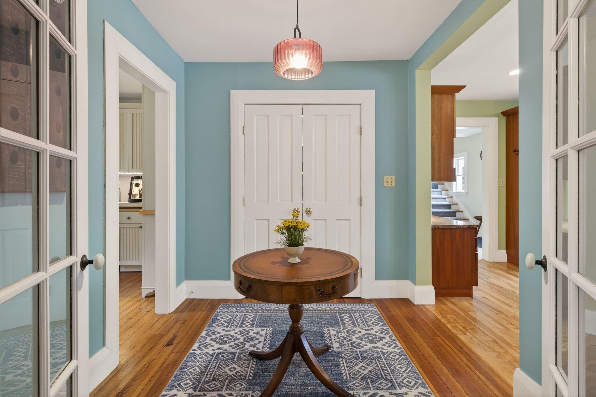9 Fox Hall Road Falmouth ME 04105