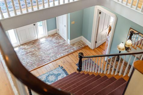 9 Fox Hall Road Falmouth ME 04105
