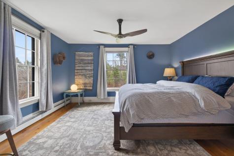9 Fox Hall Road Falmouth ME 04105