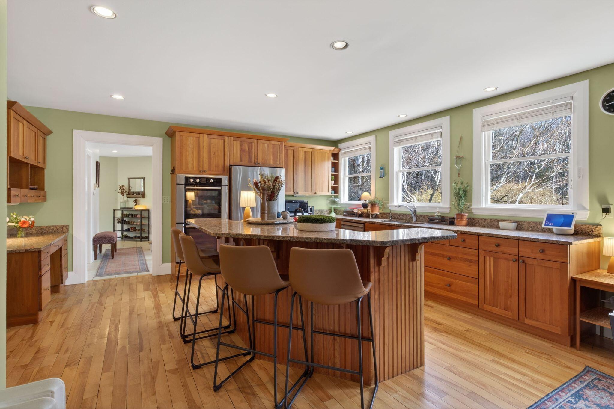 9 Fox Hall Road Falmouth ME 04105