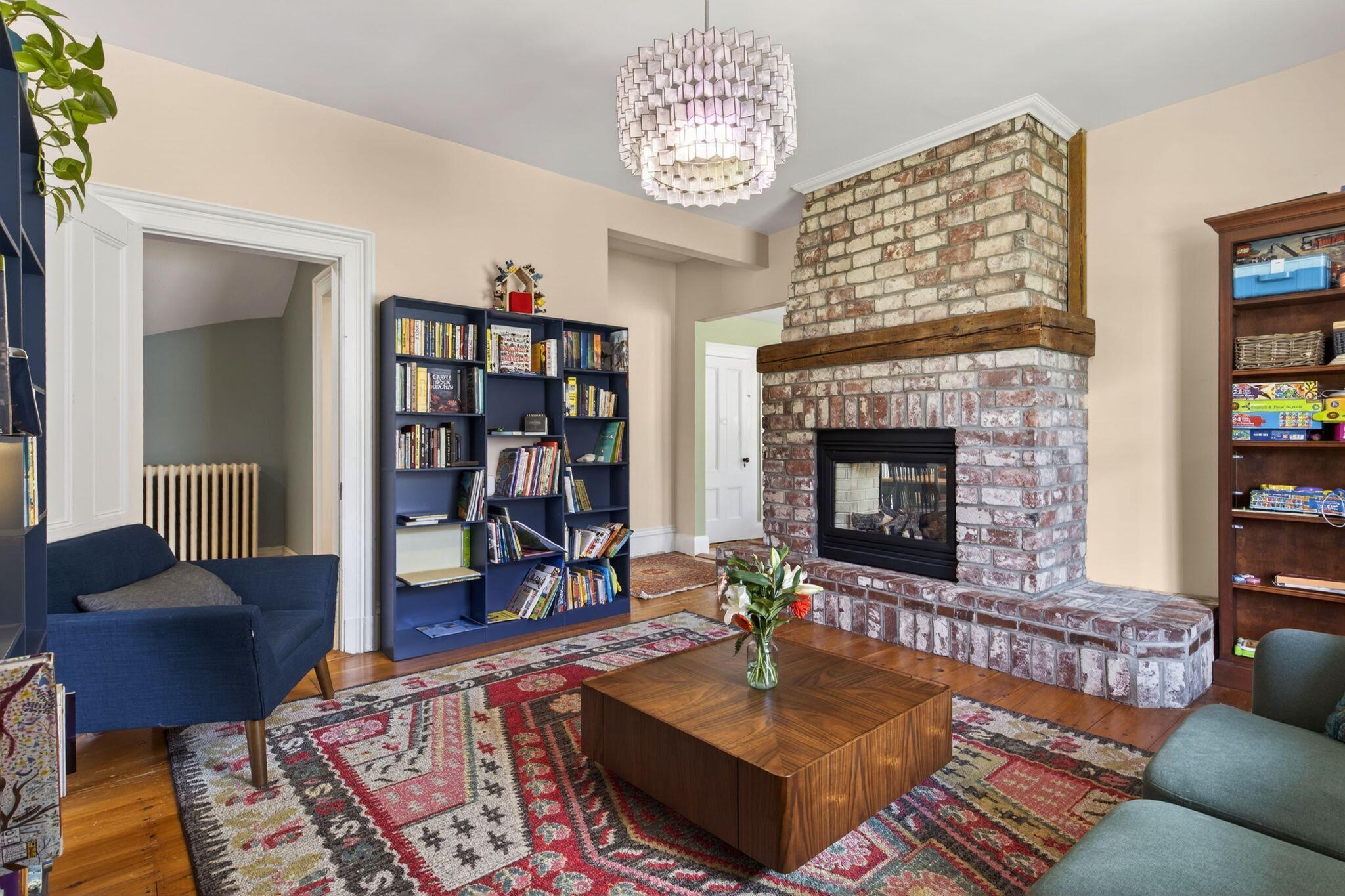 9 Fox Hall Road Falmouth ME 04105