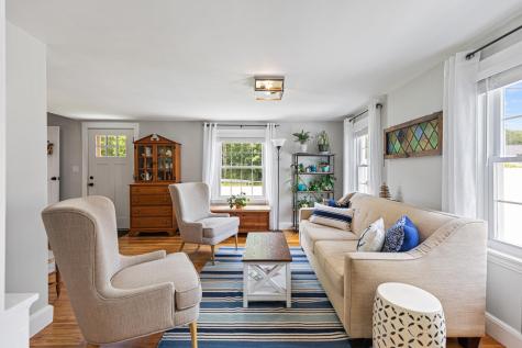 199 Gray Road Falmouth ME 04105