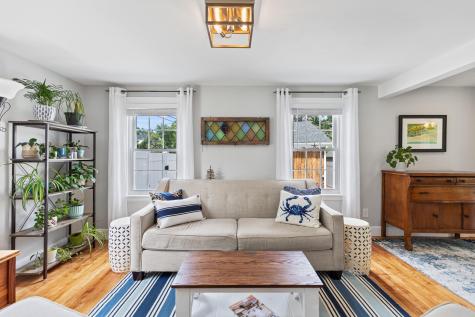 199 Gray Road Falmouth ME 04105