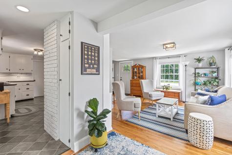 199 Gray Road Falmouth ME 04105