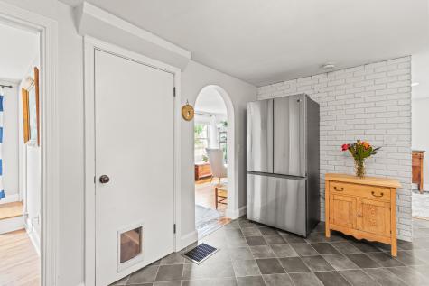 199 Gray Road Falmouth ME 04105