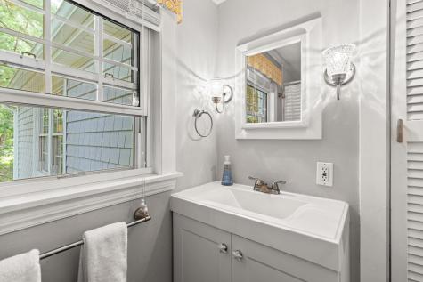 199 Gray Road Falmouth ME 04105