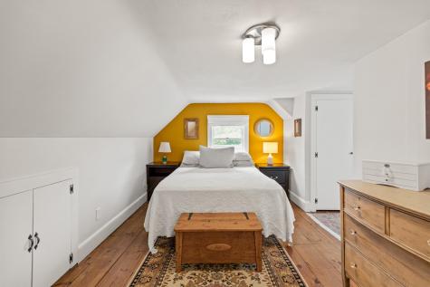 199 Gray Road Falmouth ME 04105