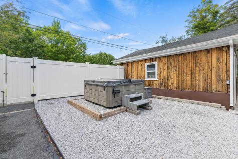 199 Gray Road Falmouth ME 04105