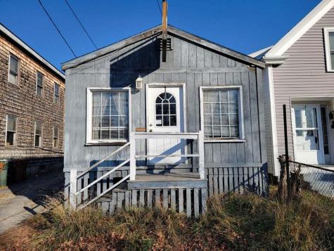 60 Beach Street Saco ME 04072