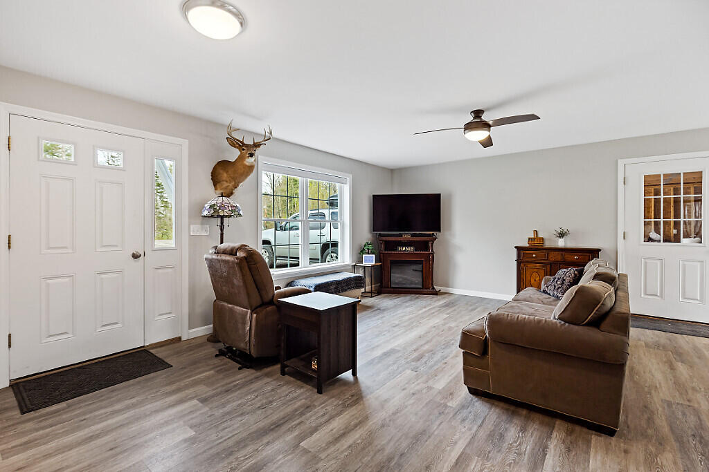 38 Deer Ridge Lane Windsor ME 04363