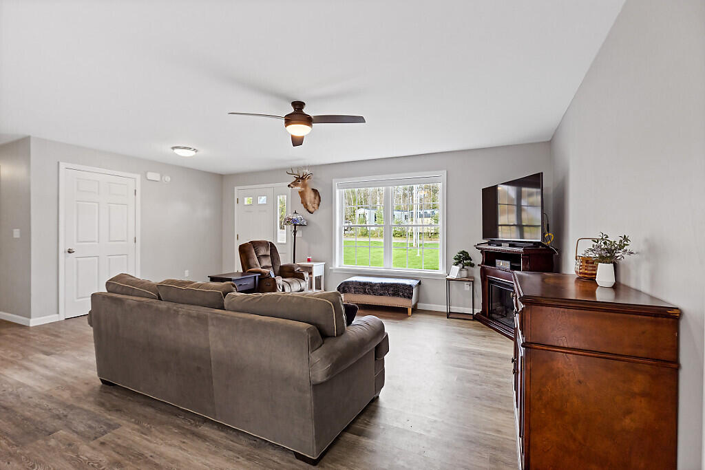 38 Deer Ridge Lane Windsor ME 04363